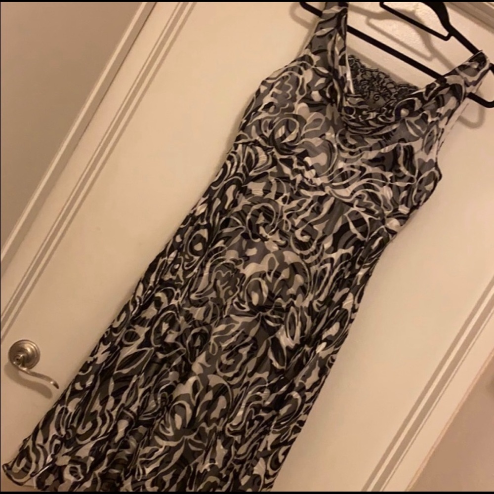 Black and white dress